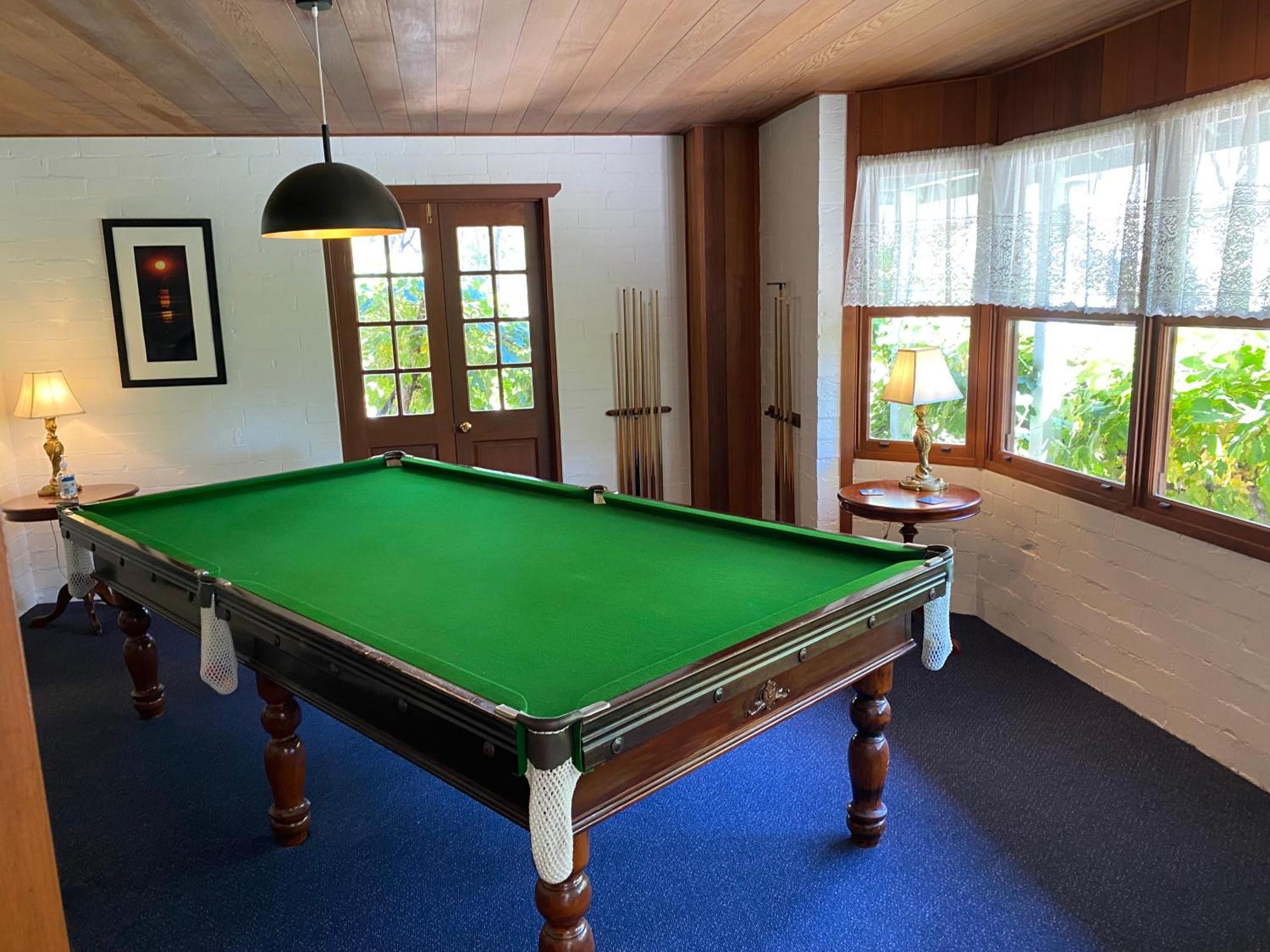 Girraween Country Inn Ballandean Екстериор снимка